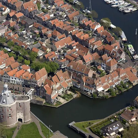 Holiday home Listed 1777 Building In Historical Enkhuizen Enkhuizen